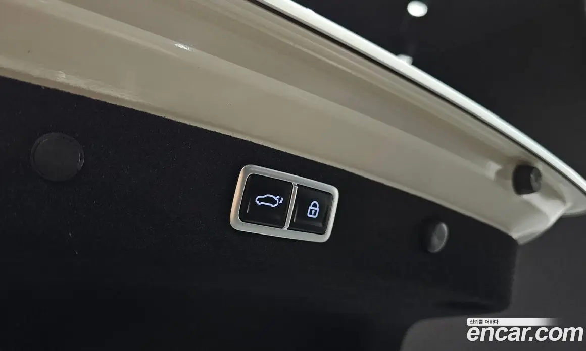 Hyundai Grandeur 2023 1.6 автомат (гидро), фото 19