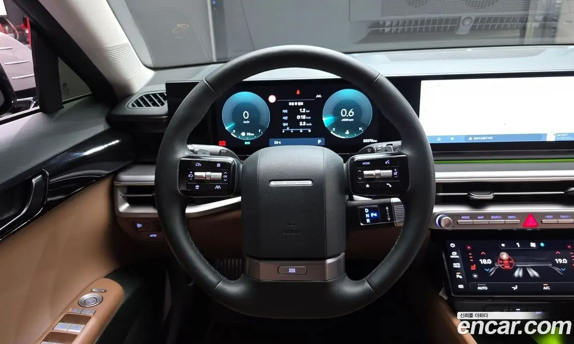 Hyundai Grandeur 2024 2.5 автомат (гидро), фото 13