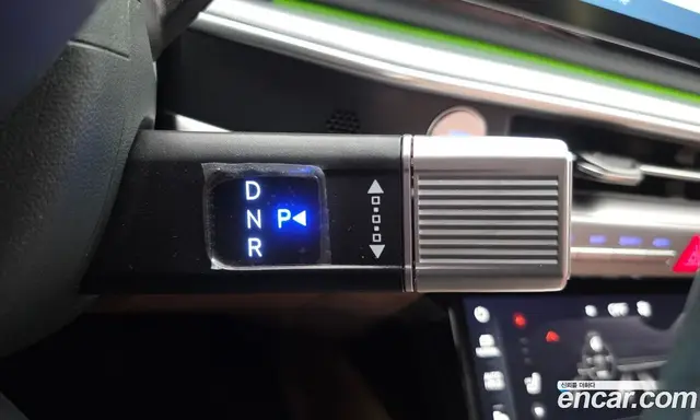 Hyundai Grandeur 2024 2.5 автомат (гидро), миниатюра 9