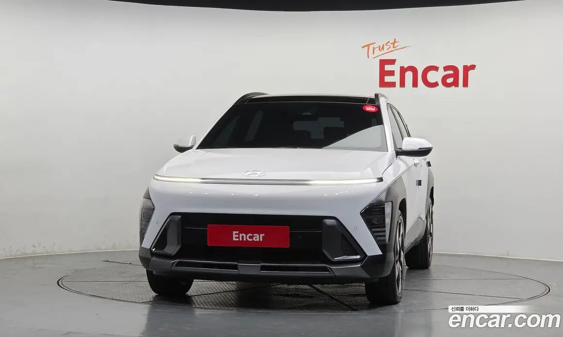 Hyundai Kona 2024 1.6 автомат (гидро), фото 3
