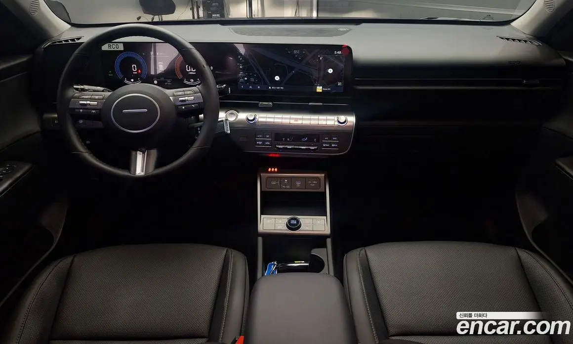 Hyundai Kona 2025 1.6 автомат (гидро), фото 5