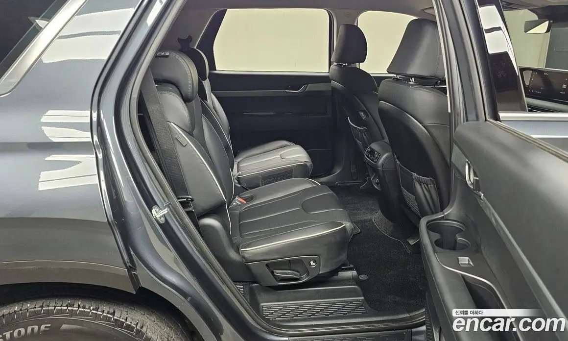Hyundai Palisade 2023 2.2 автомат (гидро), фото 17
