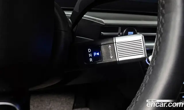 Hyundai Santa Fe 2024 2.5 автомат (гидро), миниатюра 9
