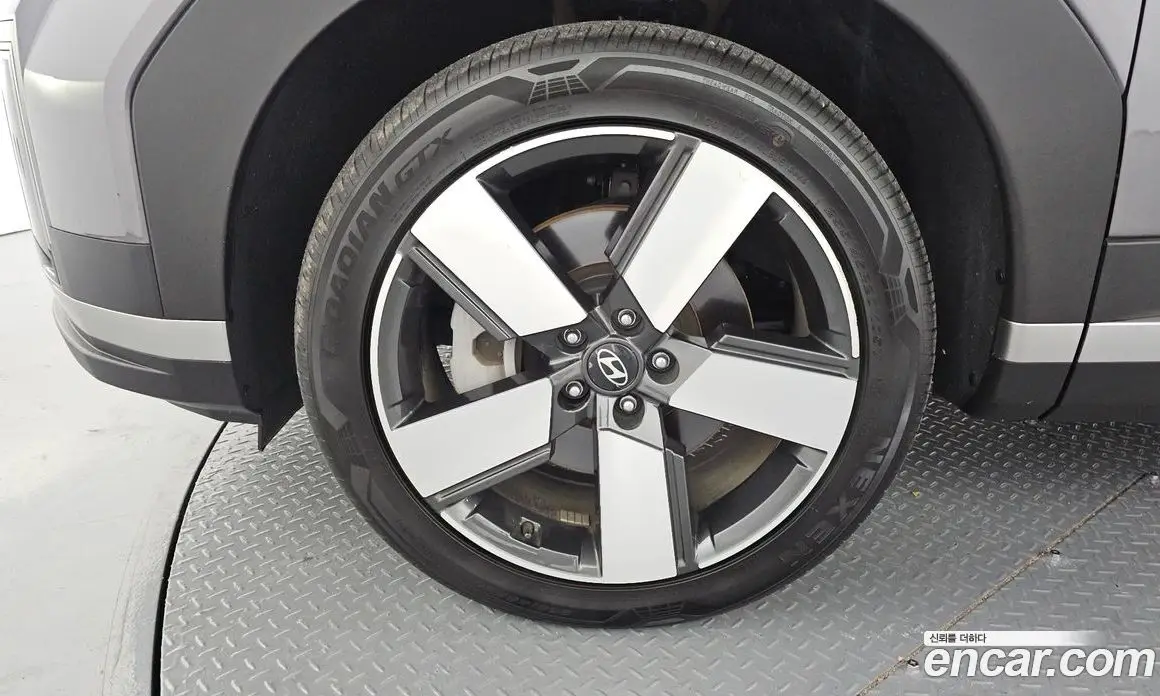 Hyundai Santa Fe 2024 2.5 автомат (гидро), фото 5