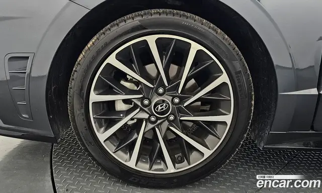 Hyundai Sonata 2022 2.0 автомат (гидро), миниатюра 5 Hyundai Sonata 2022 2.0 автомат (гидро), миниатюра 5