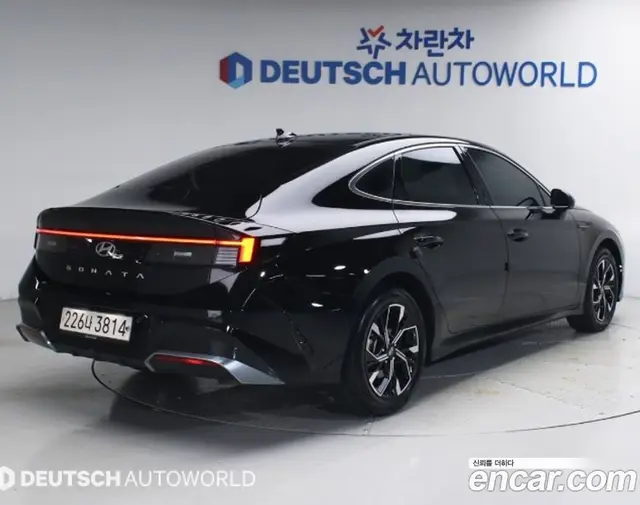 Hyundai Sonata 2024 2.0 автомат (гидро), миниатюра 2