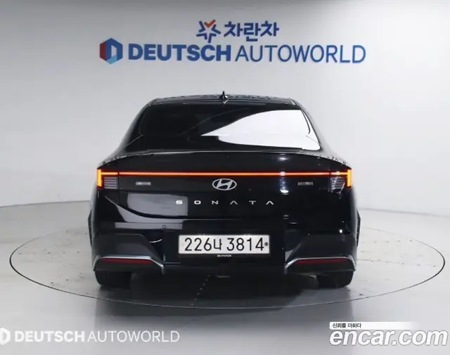Hyundai Sonata 2024 2.0 автомат (гидро), миниатюра 3