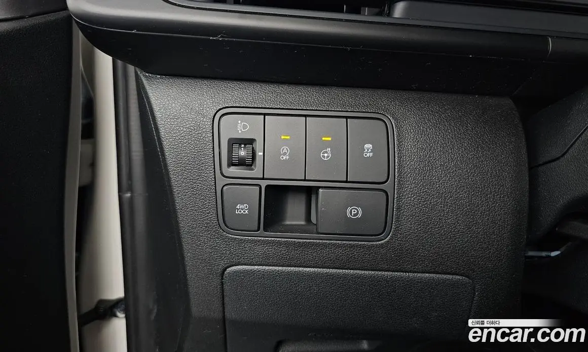 Hyundai Staria 2023 2.2 автомат (гидро), фото 14