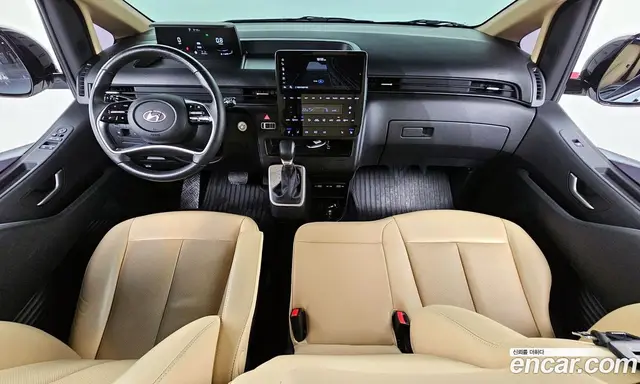 Hyundai Staria 2023 2.2 автомат (гидро), миниатюра 7