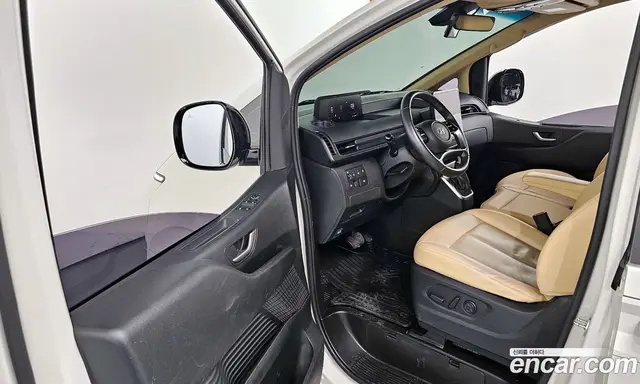 Hyundai Staria 2023 2.2 автомат (гидро), миниатюра 10