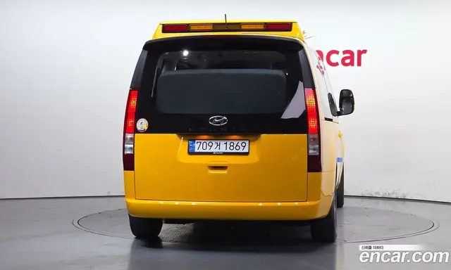 Hyundai Staria 2024 3.5 автомат (гидро), миниатюра 4