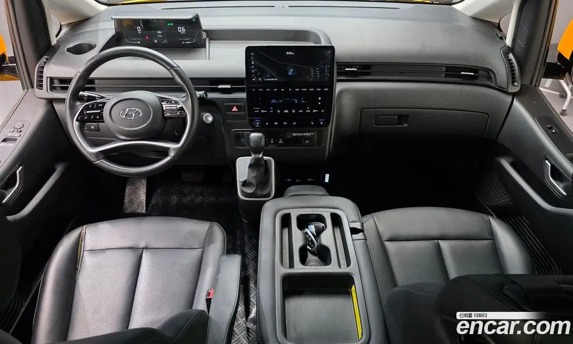 Hyundai Staria 2024 3.5 автомат (гидро), фото 10