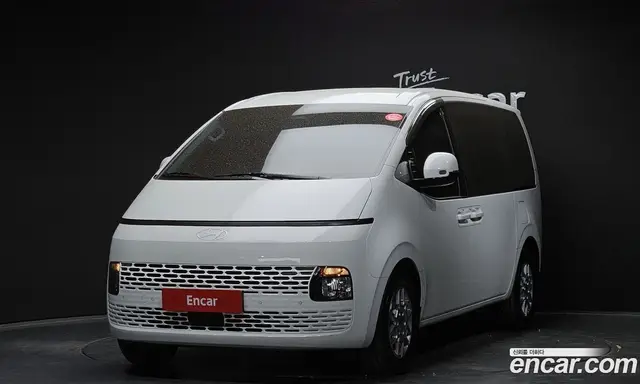 Hyundai Staria, 2025, 6 063 км