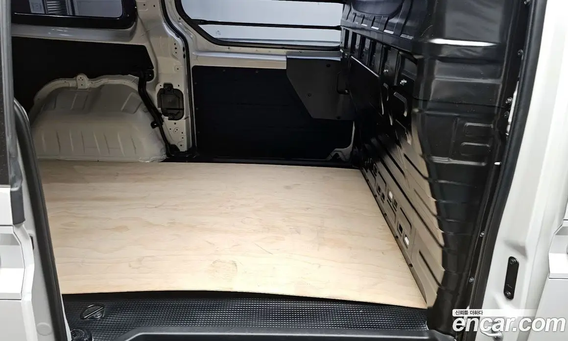 Hyundai Staria 2025 3.5 автомат (гидро), фото 11 Hyundai Staria 2025 3.5 автомат (гидро), фото 11