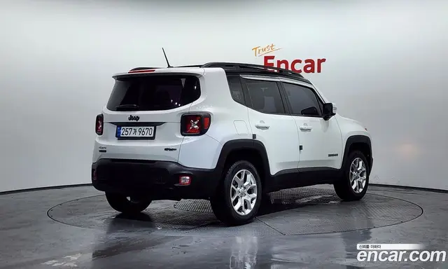 Jeep Renegade 2015 2.0 автомат (гидро), миниатюра 2 Jeep Renegade 2015 2.0 автомат (гидро), миниатюра 2