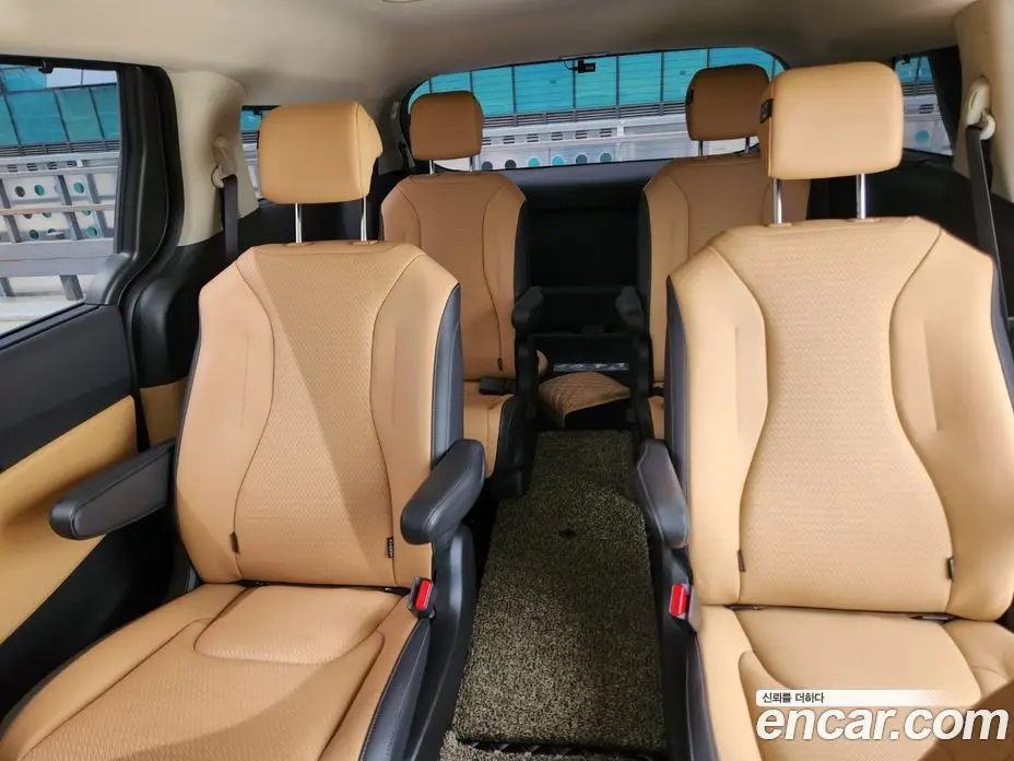 Kia Carnival 2022 2.2 автомат (гидро), фото 14