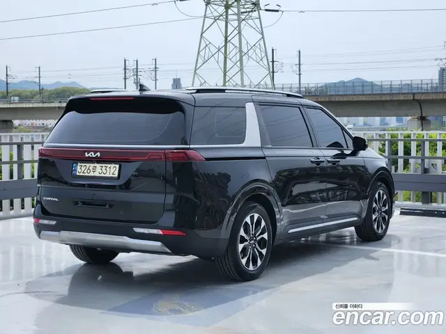 Kia Carnival 2022 2.2 автомат (гидро), миниатюра 5