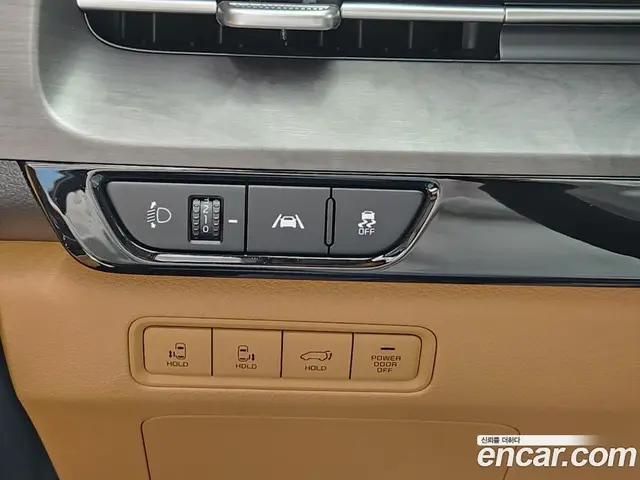 Kia Carnival 2022 2.2 автомат (гидро), миниатюра 7