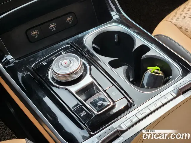 Kia Carnival 2022 2.2 автомат (гидро), миниатюра 9