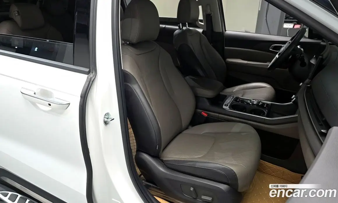 Kia Carnival 2024 2.2 автомат (гидро), фото 9 Kia Carnival 2024 2.2 автомат (гидро), фото 9