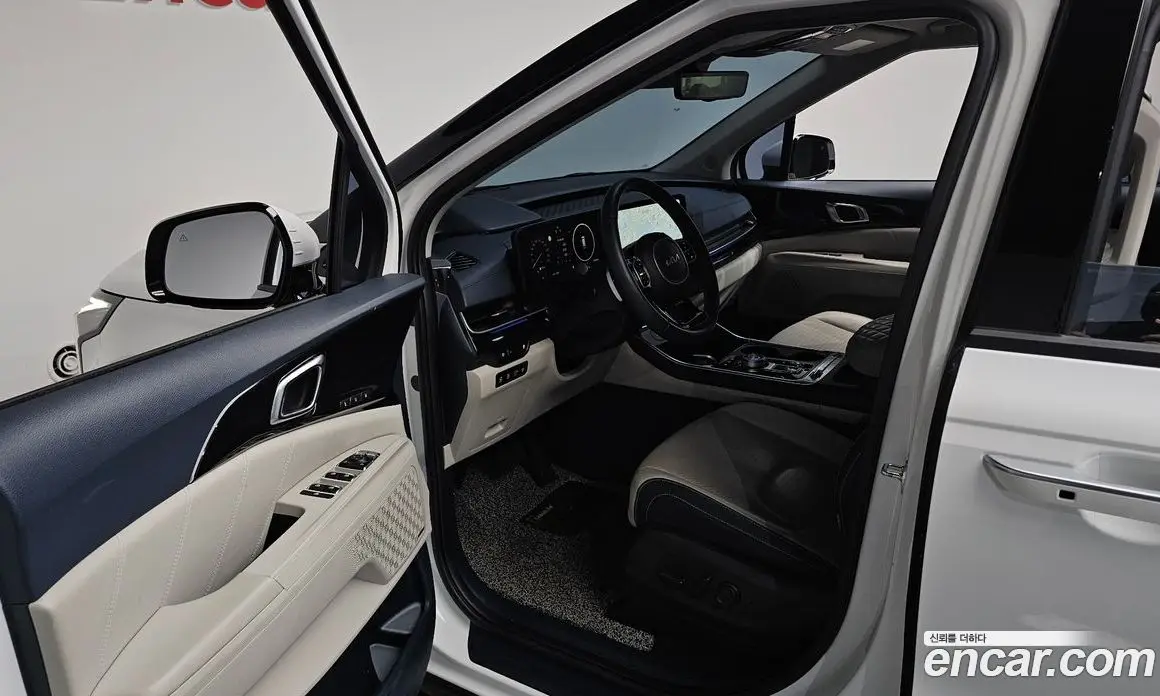 Kia Carnival 2024 1.6 автомат (гидро), фото 12
