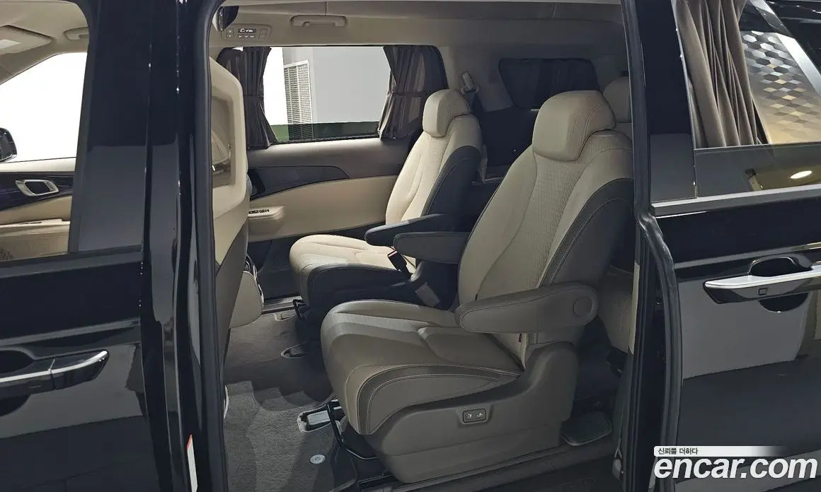 Kia Carnival 2024 3.5 автомат (гидро), фото 17