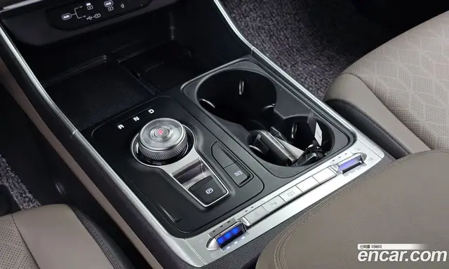Kia Carnival 2025 1.6 автомат (гидро), миниатюра 11