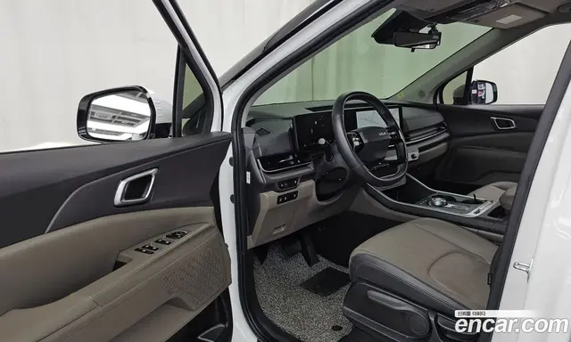 Kia Carnival 2025 1.6 автомат (гидро), миниатюра 12