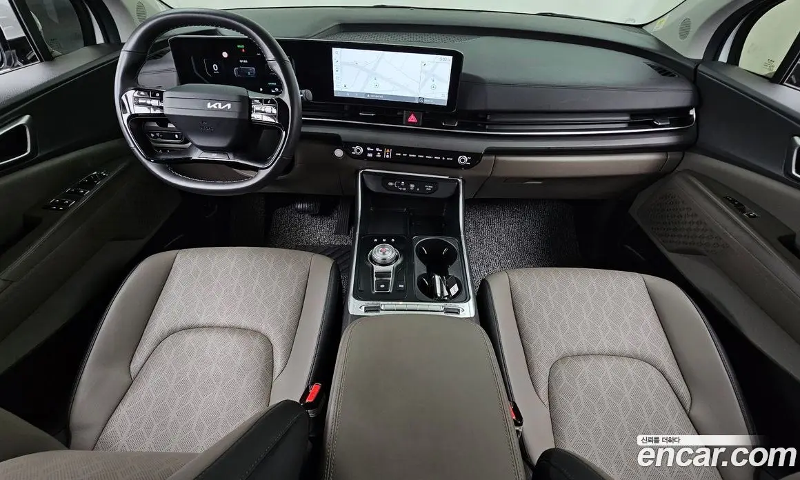 Kia Carnival 2025 1.6 автомат (гидро), фото 9