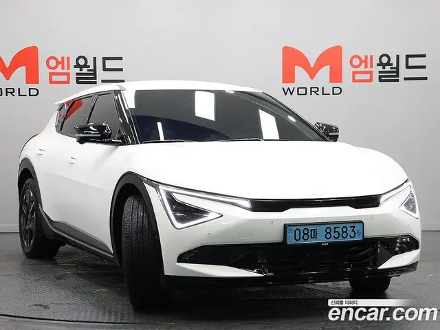 Kia EV6 2025 1.0 автомат (гидро), миниатюра 2