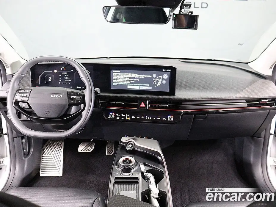 Kia EV6 2025 1.0 автомат (гидро), фото 14
