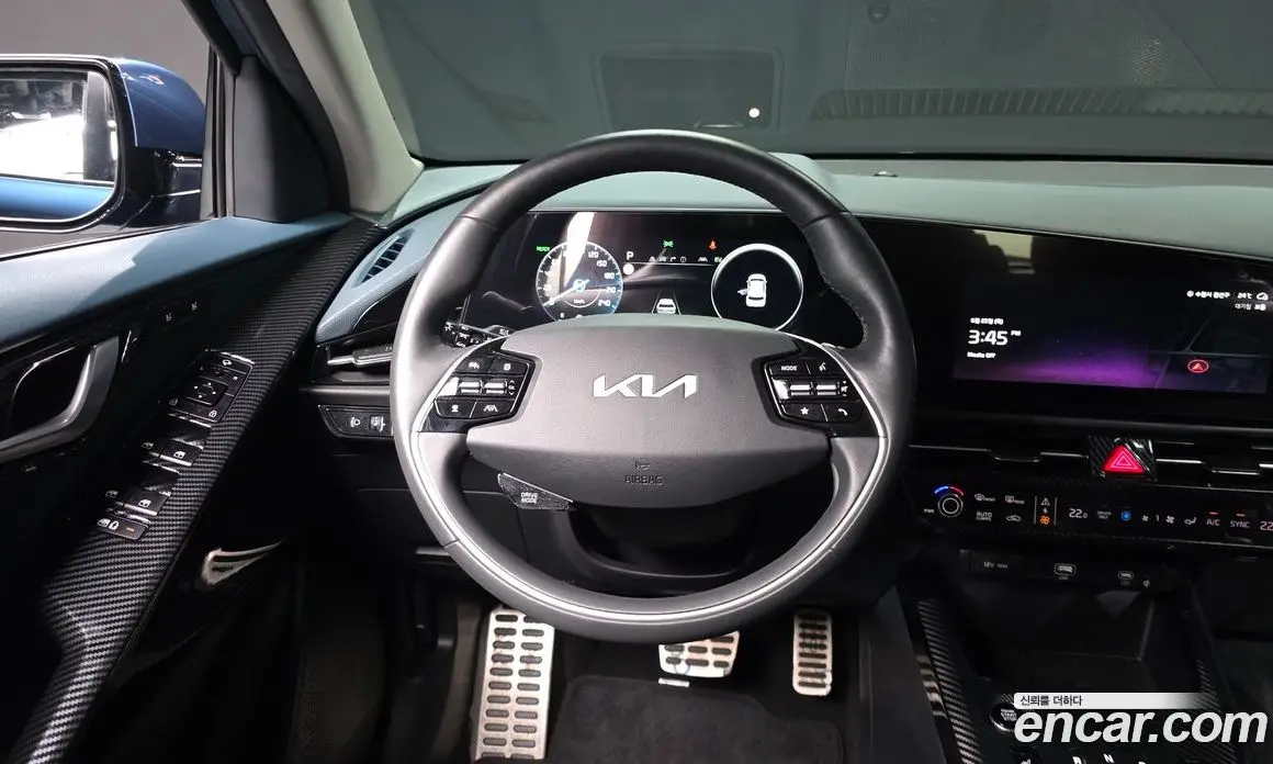Kia Niro 2022 1.6 автомат (гидро), фото 13