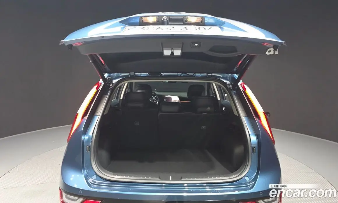 Kia Niro 2022 1.6 автомат (гидро), фото 20