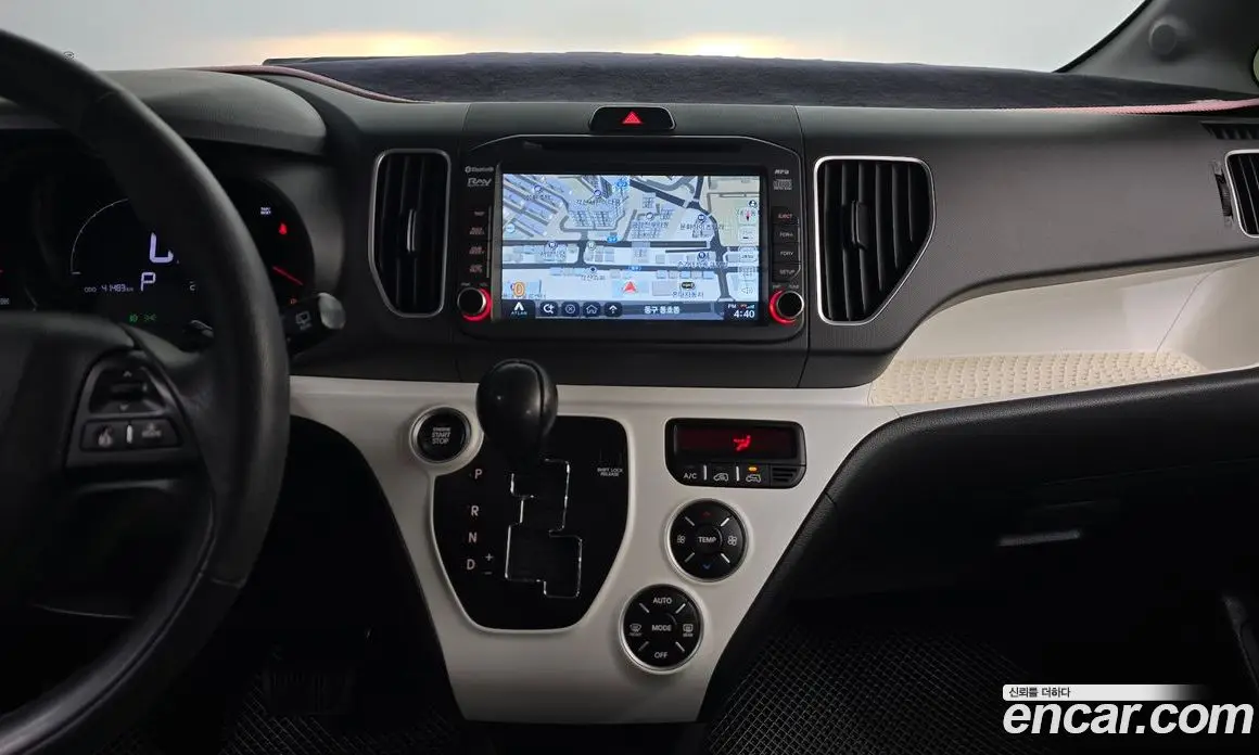 Kia Ray 2012 1.0 автомат (гидро), фото 13