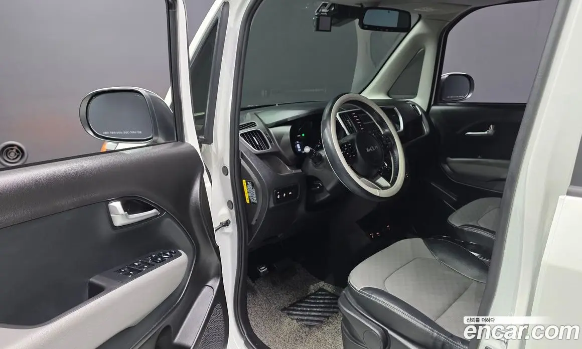 Kia Ray 2022 1.0 автомат (гидро), фото 13