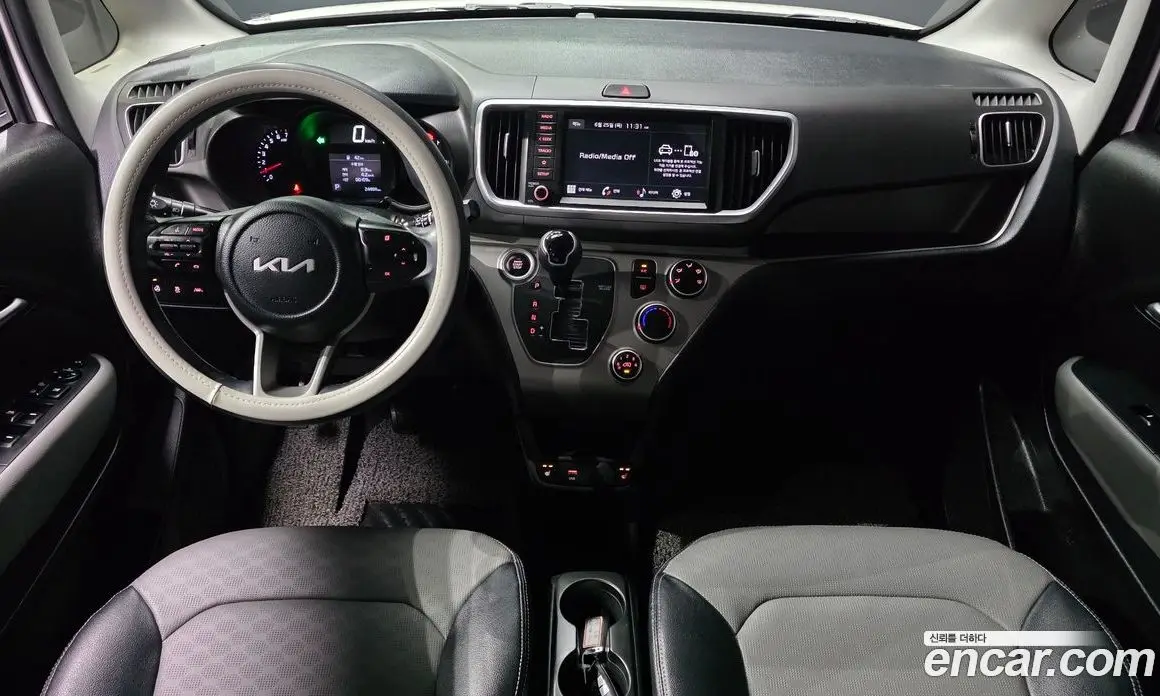 Kia Ray 2022 1.0 автомат (гидро), фото 10