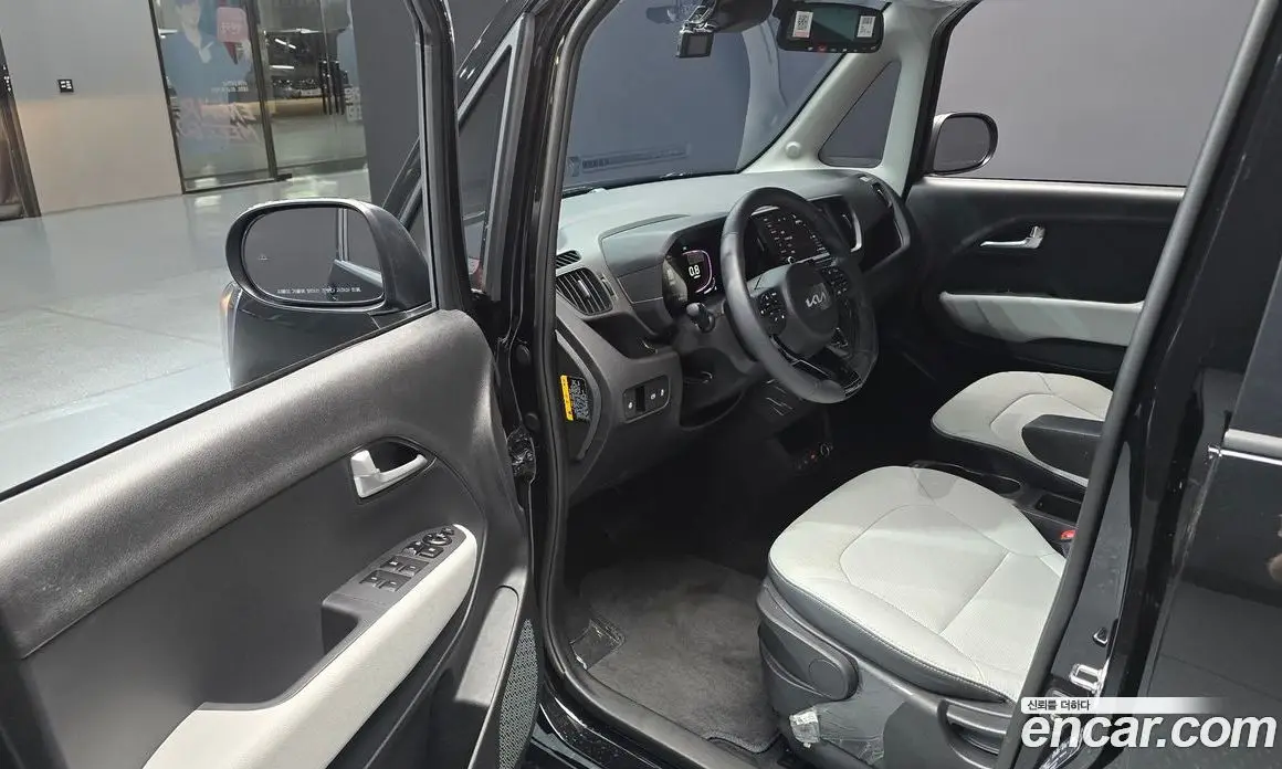 Kia Ray 2024 1.0 автомат (гидро), фото 13