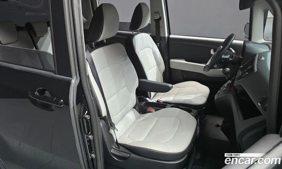 Kia Ray 2024 1.0 автомат (гидро), фото 16