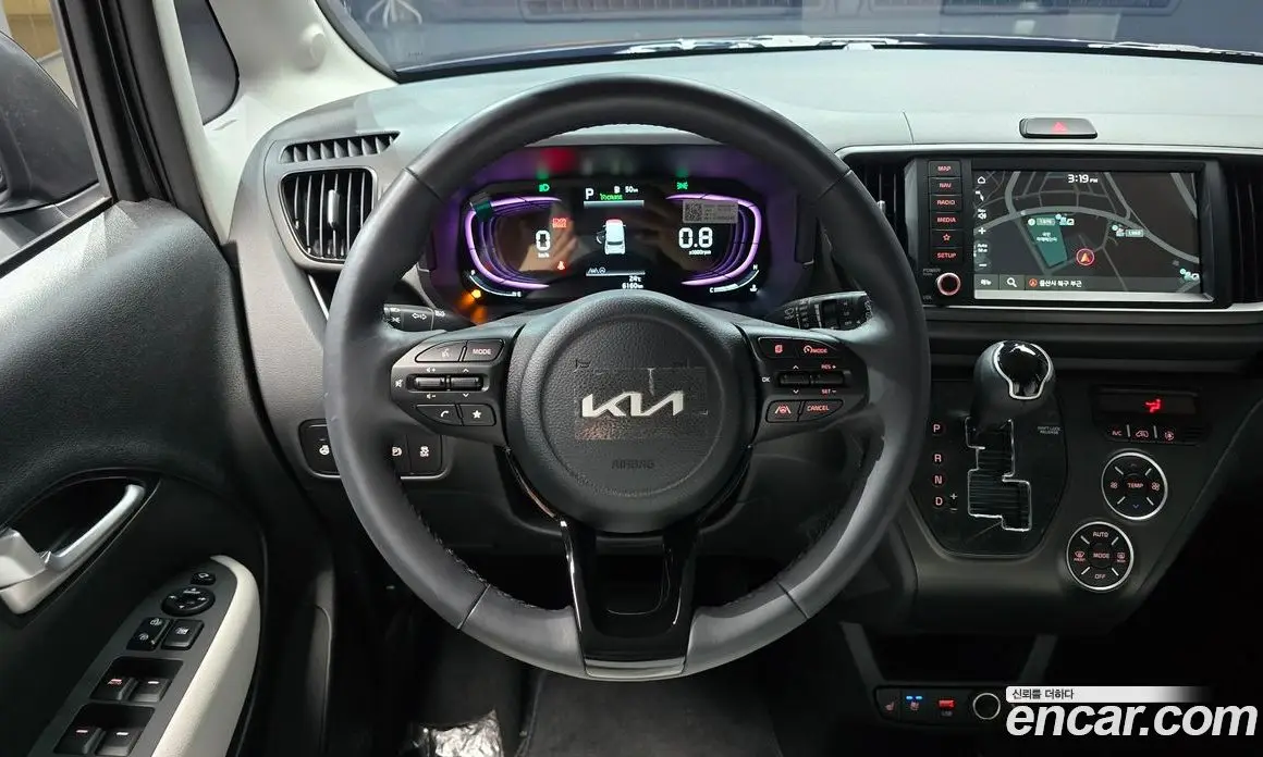 Kia Ray 2024 1.0 автомат (гидро), фото 20
