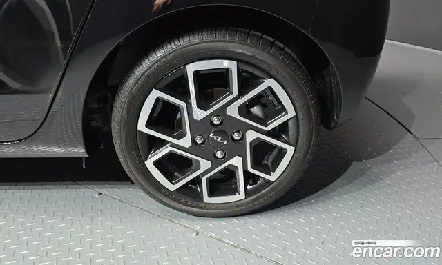 Kia Ray 2024 1.0 автомат (гидро), миниатюра 7