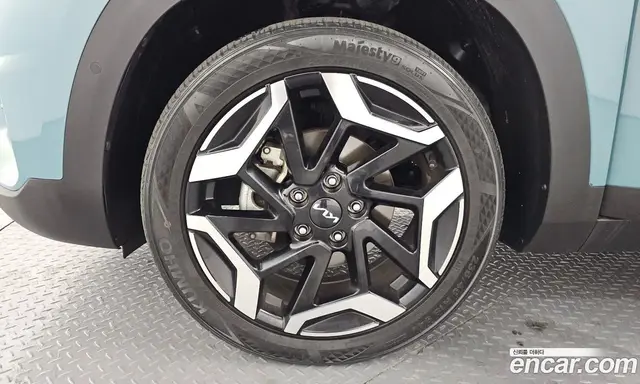Kia Seltos 2022 2.0 автомат (гидро), миниатюра 5