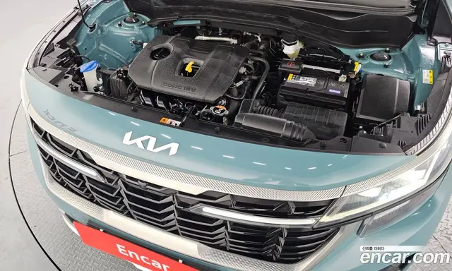 Kia Seltos 2022 2.0 автомат (гидро), миниатюра 6