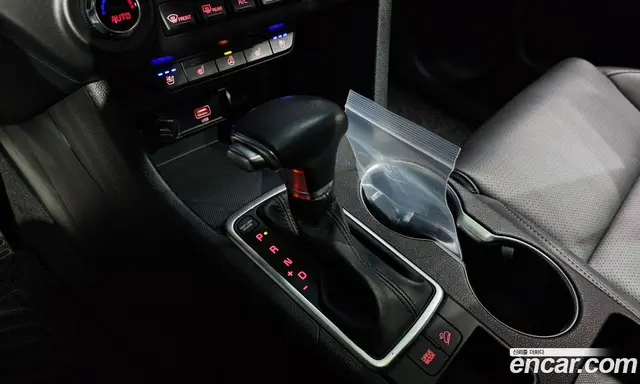 Kia Sportage 2020 2.0 автомат (гидро), миниатюра 9