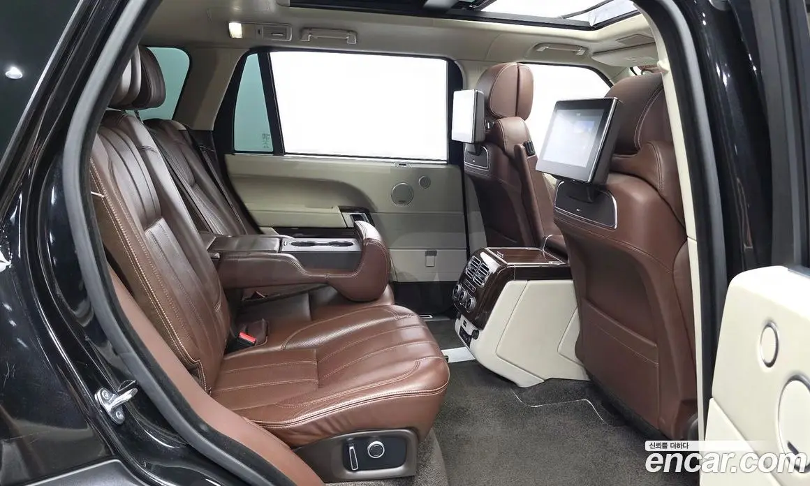 Land Rover Range Rover 2017 4.4 автомат (гидро), фото 12
