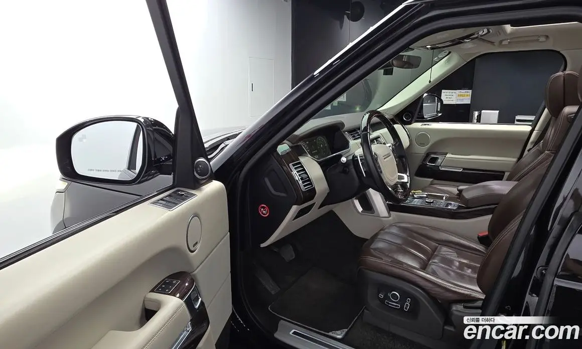 Land Rover Range Rover 2017 4.4 автомат (гидро), фото 10
