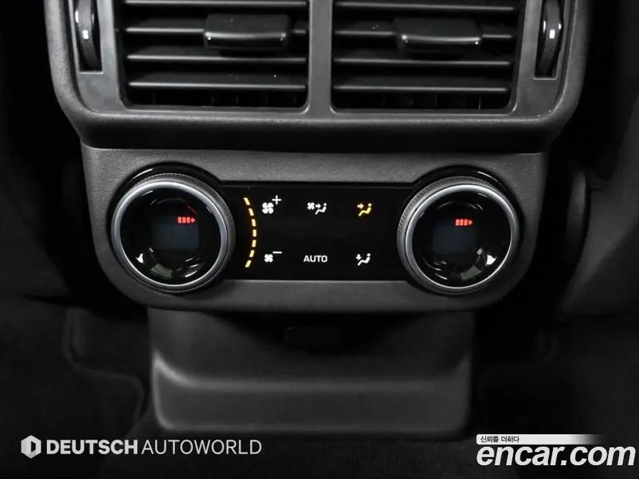 Land Rover Range Rover Velar 2025 3.0 автомат (гидро), фото 16