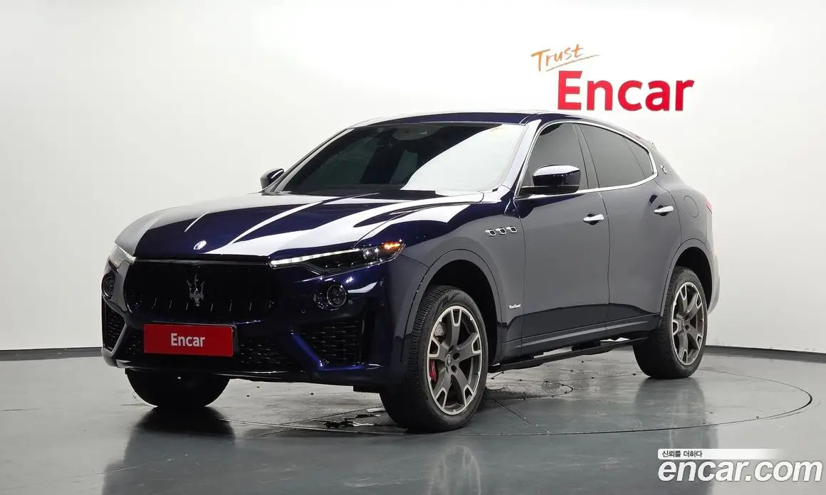Maserati Levante 2020 3.0 автомат (гидро), фото 1 Maserati Levante 2020 3.0 автомат (гидро), фото 1