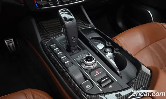Maserati Levante 2020 3.0 автомат (гидро), миниатюра 12