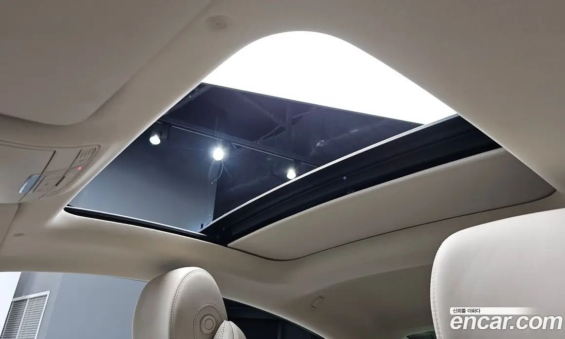 Mercedes-Benz E-Class 2023 3.0 автомат (гидро), фото 24