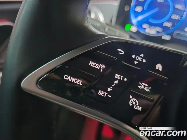 Mercedes-Benz EQS 2023 автомат (гидро), миниатюра 12